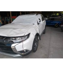 Sucata Para Peças Mitsubishi Outlander 3.0 Gt 4x4 240cv 2016 Sucata Para Peças Mitsubishi Outlander 3.0 Gt 4x4 240cv 2016