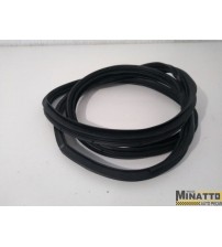 Borracha Da Porta Tras/dir Mmc Outlander Gt 2009