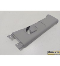 Acabamento Coluna Sup. Central Direita Hyundai I30 2011