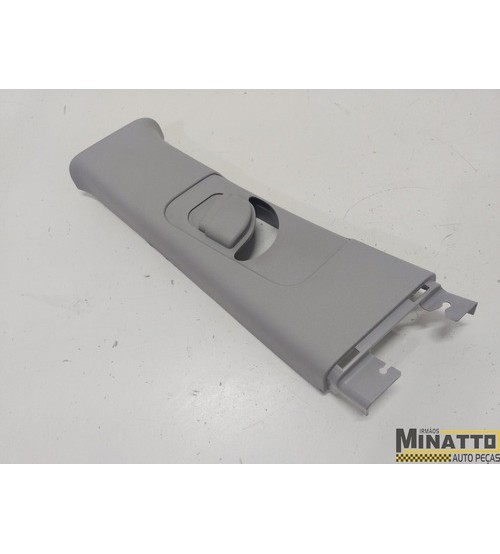 Acabamento Coluna Sup. Central Esquerda Hyundai I30 2011