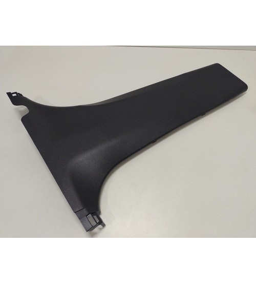 Acabamento Da Coluna Central Direita Nissan Kicks S 2020