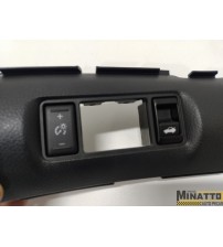 Botão Abrir Capô Traseiro Nissan Sentra Sv 2017