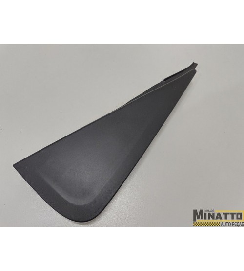 Acabamento Externo Porta Tras/esq Renault Duster 2022