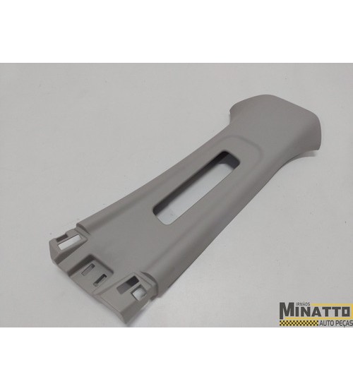 Acabamento Da Coluna Central Direita Honda Hrv 2016