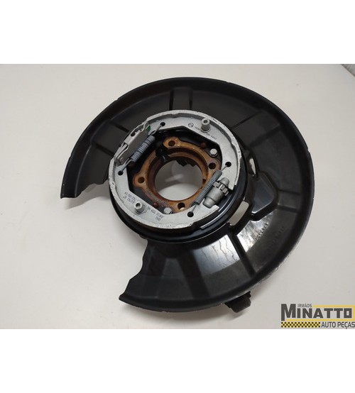 Montante De Roda Tras/dir Bmw X1 S20i Drive 2.0 2015