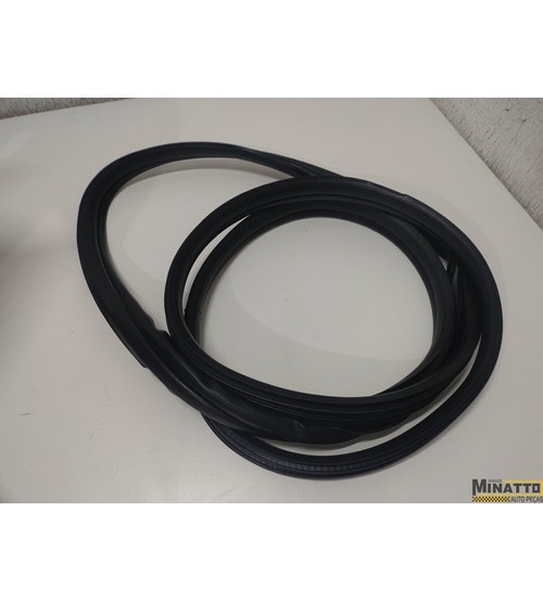 Borracha Da Porta Dian/esq Honda Hrv Turing 2023