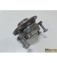 Cubo De Roda Dianteiro Audi A5 2.0 Tfsi Quattro 2015