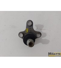 Pivô Da Bandeja Dian/esq Vw Jetta 2.5 2008