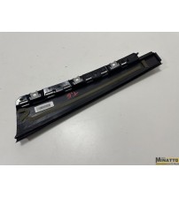 Acabamento Ext. Coluna Porta Tras/esq Peugeot 2008 Allure 20