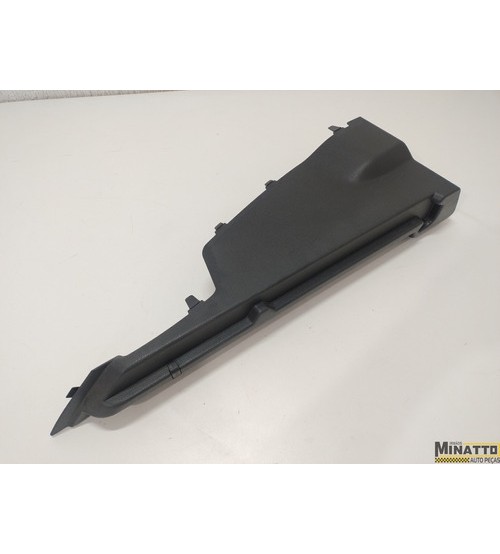 Suporte Tampão Tras/esq Renault Captur Intense 2022