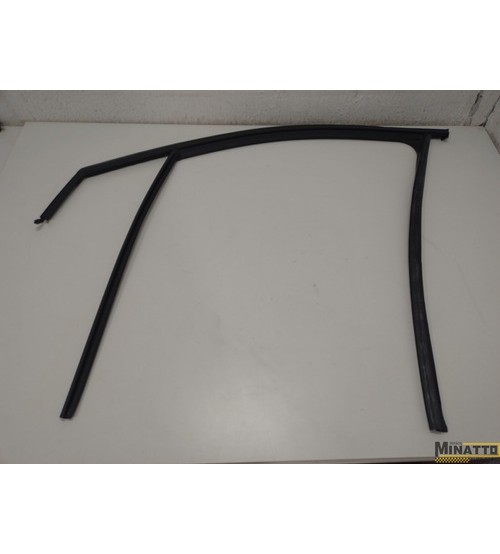 Borracha Canaleta Da Porta Dian/esq Renault Captur Int. 2022