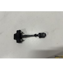 Limitador Da Porta Tras /esq Renault Captur Intense 2022