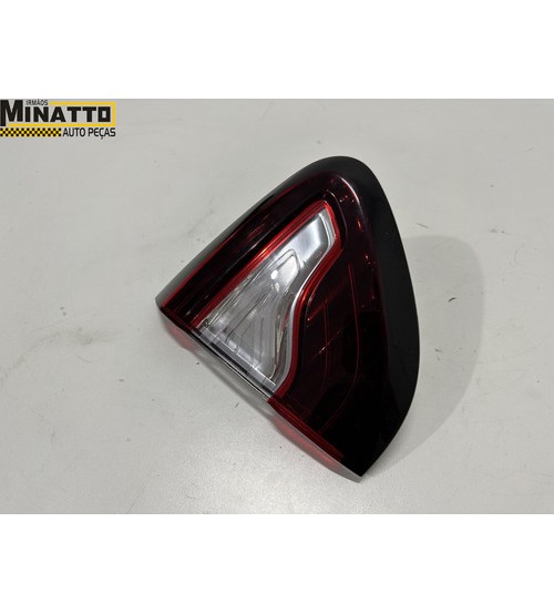 Lanterna Tras/esq Porta Mala Renault Captur Intense 2022