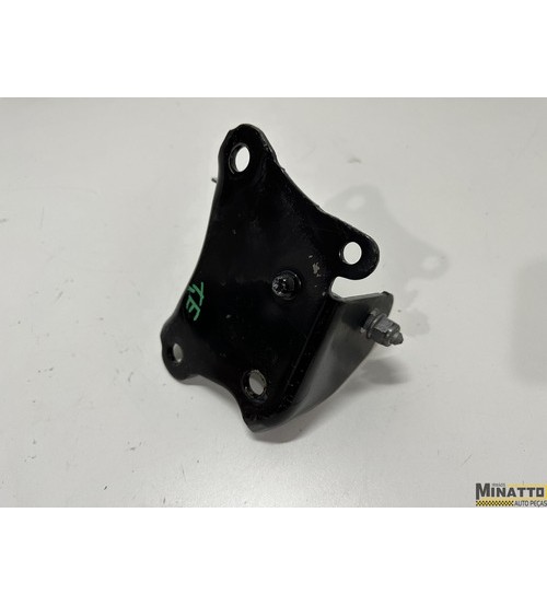 Suporte Eixo Tras/esq Renault Captur Intense 1.3 Tce 2022