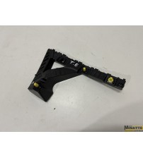 Guia Parachoque Tras/esq Hyundai Creta Platinum 2024