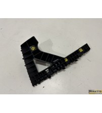 Guia Parachoque Tras/esq Hyundai Creta Platinum 2024