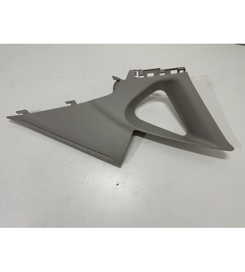 Acabamento Coluna Interna Tras/dir Nissan Sentra Sl 2019