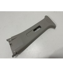 Acabamento Coluna Central Sup. Esquerda Nissan Sentra Sl 19