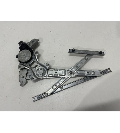 Maquina De Vidro Tras/dir Nissan Sentra Sl 2019