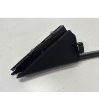 Acabamento Vidro Tras/dir Nissan Sentra Sl 2019