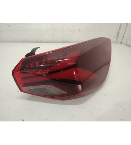 Lanterna Tras/direita Carroceria Gm Onix Sedan 2021