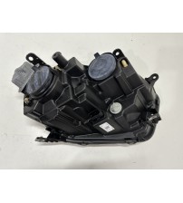 Farol Esquerdo Renault Duster Iconic 2023