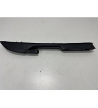 Acabamento Rack Teto Direito Renault Duster Iconic 2023