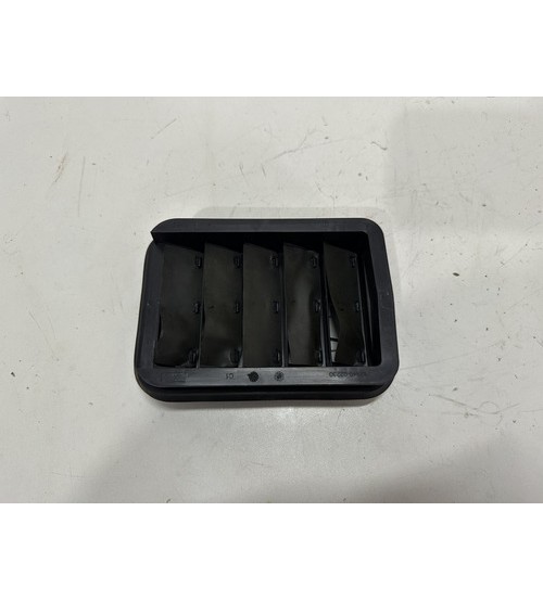 Difusor Vácuo Tras/esq Porta Mala Toyota Corolla Xei 2024