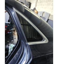 Vidro Fixo Lateral Tras/esq Audi A4 Sline 2018