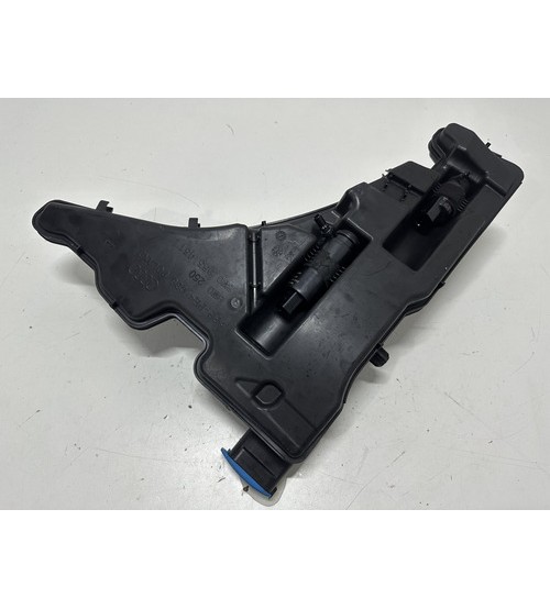 Reservatório Dagua Limpador Parabrisas Audi A4 Tfsi 2018