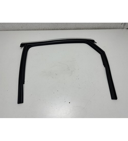 Arco Cromando Da Porta Tras/esq Audi A4 Tfsi Sline 2018