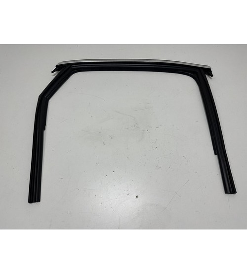 Arco Cromando Da Porta Tras/dir Audi A4 Tfsi Sline 2018