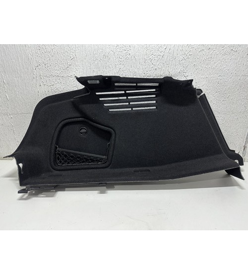 Carpe Interno Tras/esq Porta Mala Audi A4 Sline 2018