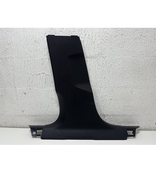 Acabamento Coluna Central Inf/esquerdo Audi A4 Sline 2018