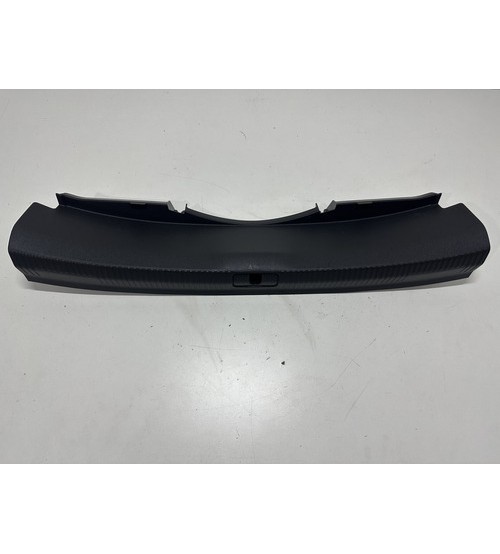 Acabamento Inferior Porta Mala Audi A4 Sline 2018