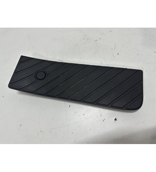 Acabamento Descanso Pé Motorista Audi A4 Sline 2018