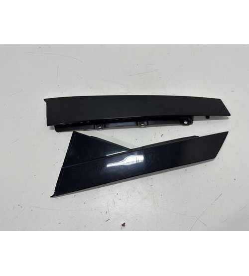 Acabamento Coluna Da Porta Ext. Tras/esq Audi A4 Sline 2018