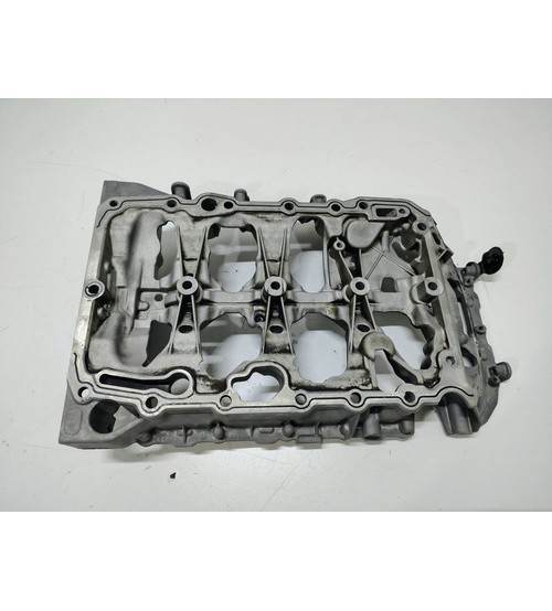 Sobre Carter Do Motor Vw Jetta 2.0 Tsi 2014 211cv