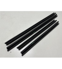 Pestanas Internas Da Porta Renault Duster Iconic 2025