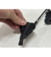 Puxador E Cabo Capô Dianteiro Renault Duster Iconic 2025