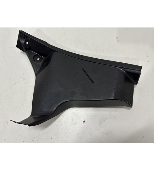 Acabamento Parabarro Tras/esq Toyota Corolla Xei 2024