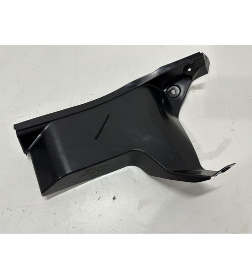 Acabamento Parabarro Tras/dir Toyota Corolla Xei 2024