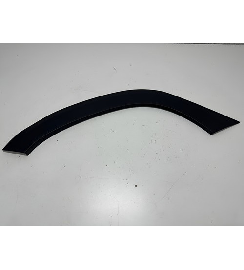 Aplique Lateral Tras/dir Renault Duster Iconic 2025