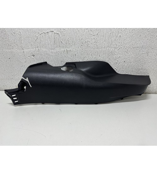 Acabamento Lateral Tras/esq Banco Toyota Corolla Altis 2020