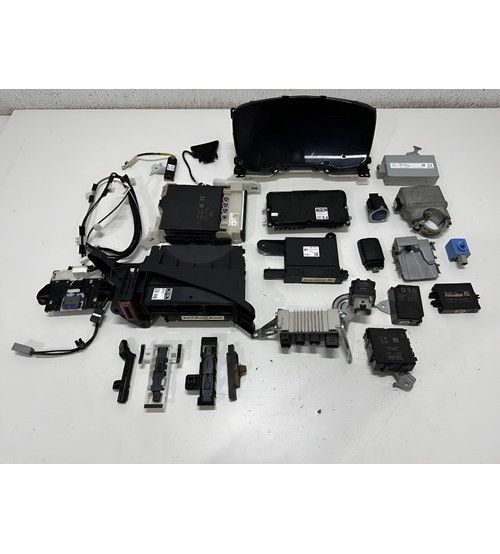 Modulo De Injeção S/ Chave Toyota Corolla Altis Hybrid 2020