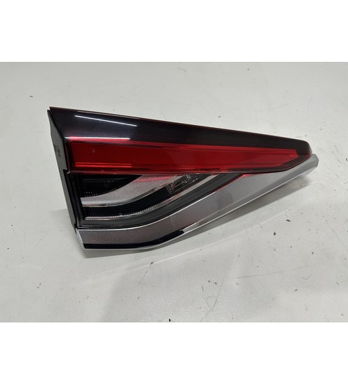 Lanterna Tras/esq Tampa Toyota Corolla Altis 2020