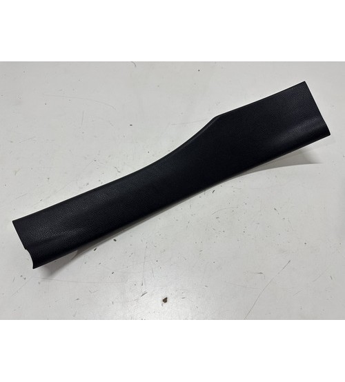 Soleira Da Porta Tras/esq Toyota Corolla Altis 2020