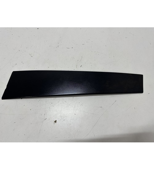 Acabamento Ext. Coluna Porta Dian/dir Toyota Corolla Hyb 20