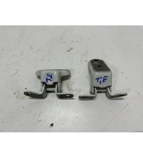 Dobradiça Da Porta Tras/esq Toyota Corolla Altis 2020