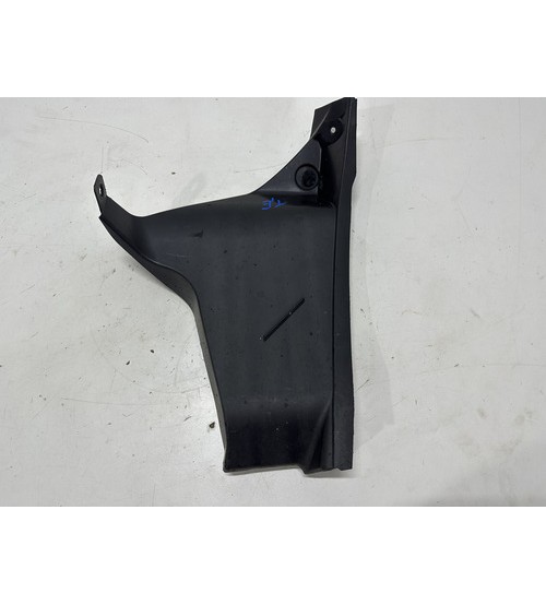 Acabamento Parabarro Tras/esq Toyota Corolla Altis 2020